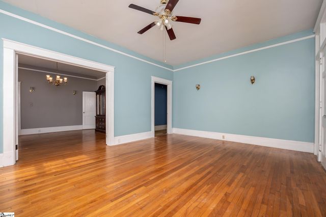 494 Lucas Court, Spartanburg, SC 29302