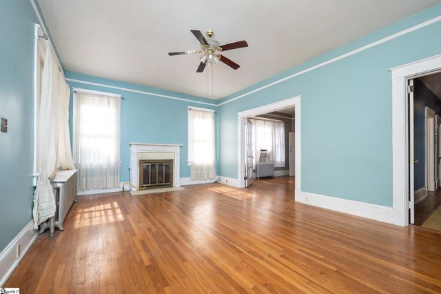 494 Lucas Court, Spartanburg, SC 29302