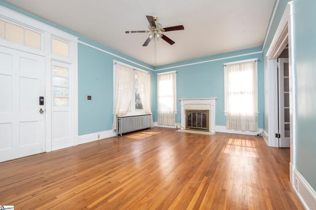 494 Lucas Court, Spartanburg, SC 29302