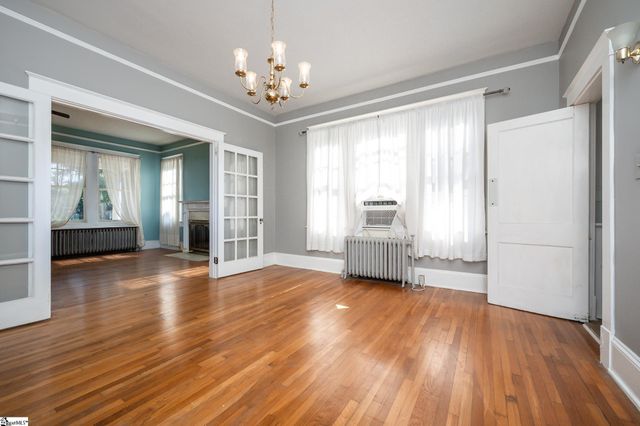 494 Lucas Court, Spartanburg, SC 29302