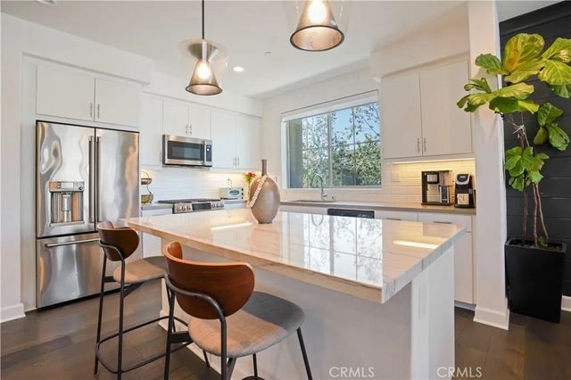 820 E Santa Ana Street, Anaheim, CA 92805