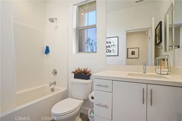 820 E Santa Ana Street, Anaheim, CA 92805