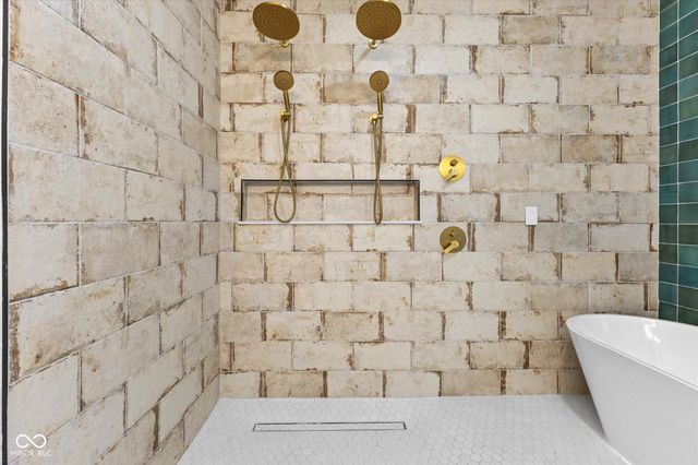 206 N Beville Avenue, Indianapolis, IN 46201