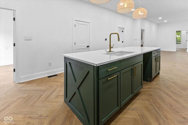 206 N Beville Avenue, Indianapolis, IN 46201