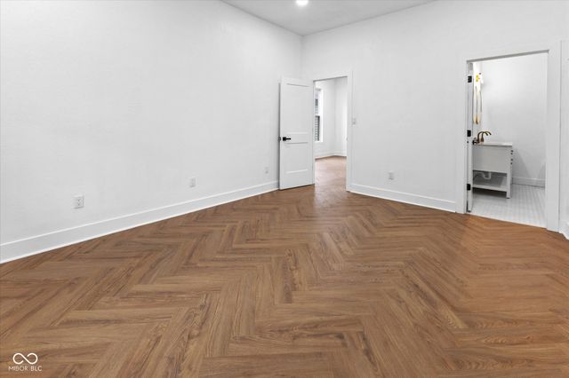 206 N Beville Avenue, Indianapolis, IN 46201