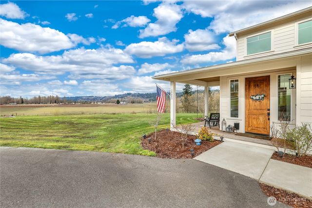 10605 164th Avenue Ct E, Bonney Lake, WA 98391