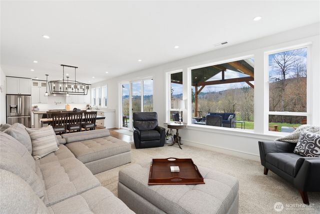 10605 164th Avenue Ct E, Bonney Lake, WA 98391