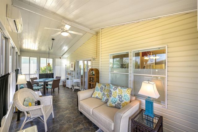 5707 45TH STREET E 222, Bradenton, FL 34203