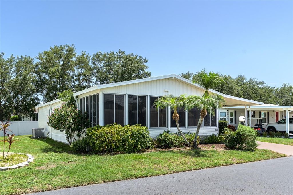 Image 3 of property listing at 5707 45TH STREET E 222, Bradenton, FL 34203