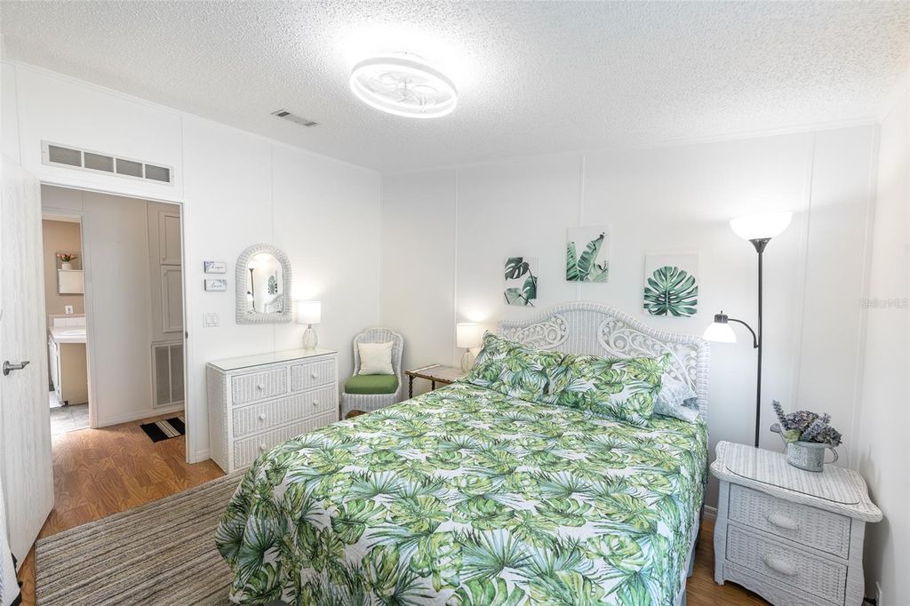 Image 25 of property listing at 5707 45TH STREET E 222, Bradenton, FL 34203