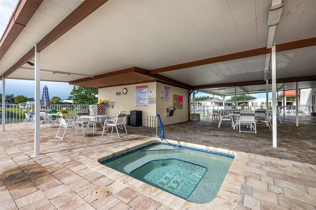 Image 30 of property listing at 5707 45TH STREET E 222, Bradenton, FL 34203