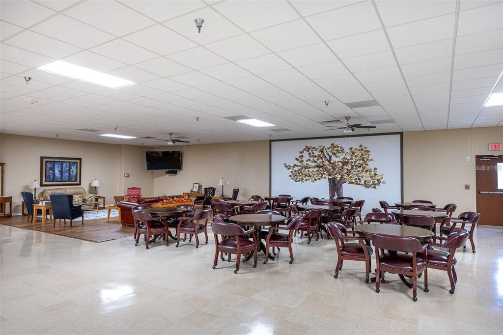 Image 35 of property listing at 5707 45TH STREET E 222, Bradenton, FL 34203