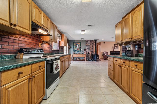 6360 Fm 1104, Kingsbury, TX 78638