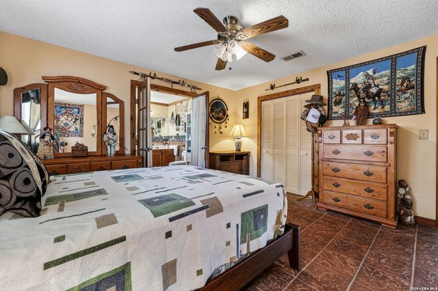 6360 Fm 1104, Kingsbury, TX 78638