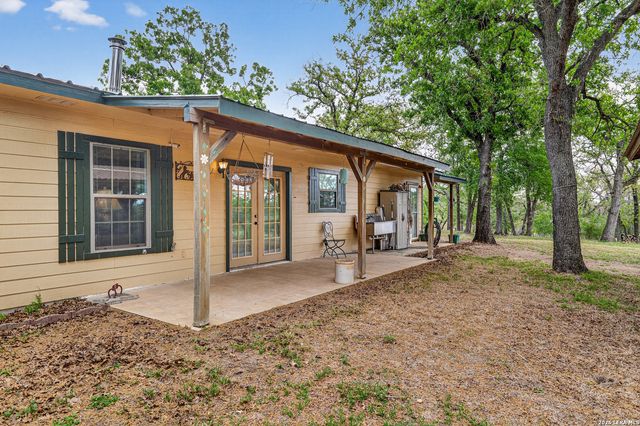 6360 Fm 1104, Kingsbury, TX 78638