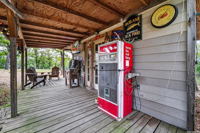 6360 Fm 1104, Kingsbury, TX 78638