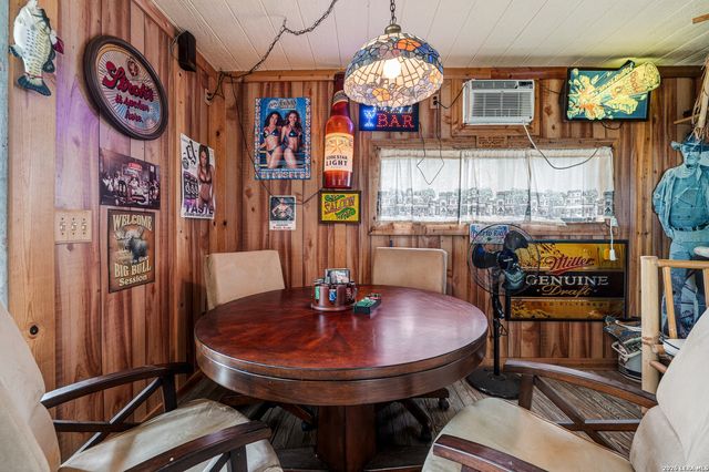 6360 Fm 1104, Kingsbury, TX 78638