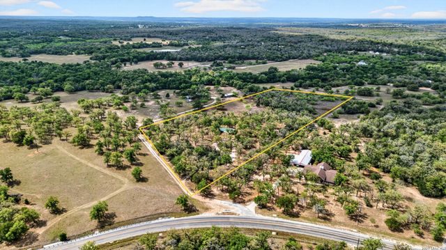 6360 Fm 1104, Kingsbury, TX 78638