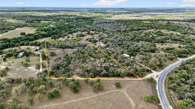 6360 Fm 1104, Kingsbury, TX 78638