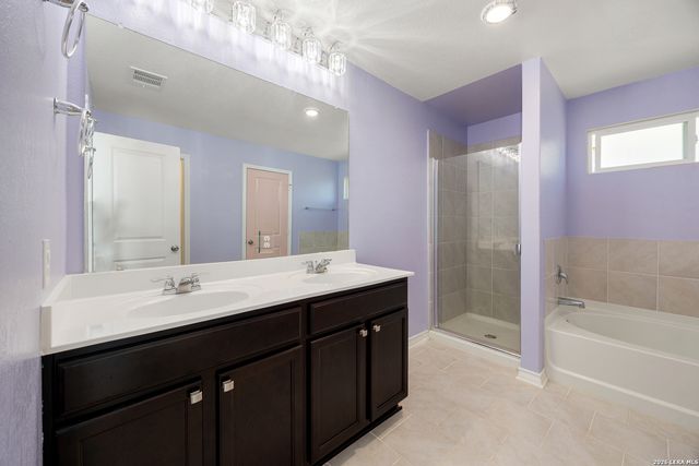 13044 Whisper Bnd, San Antonio, TX 78252