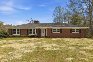 4304 Old Buncombe Road, Greenville, SC 29617