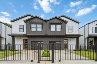 4121 Shelby Circle B, Houston, TX 77051