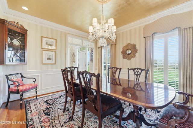 2013 Goshen Ln, Goshen, KY 40026