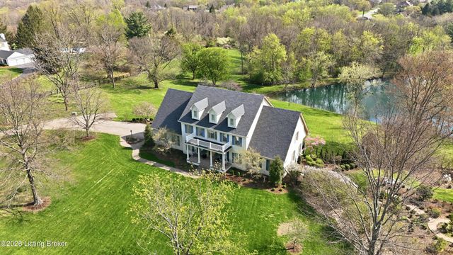 2013 Goshen Ln, Goshen, KY 40026