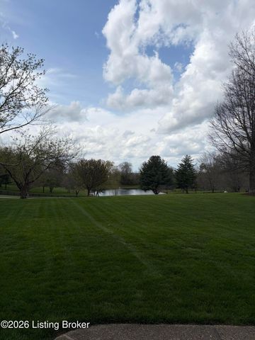 2013 Goshen Ln, Goshen, KY 40026