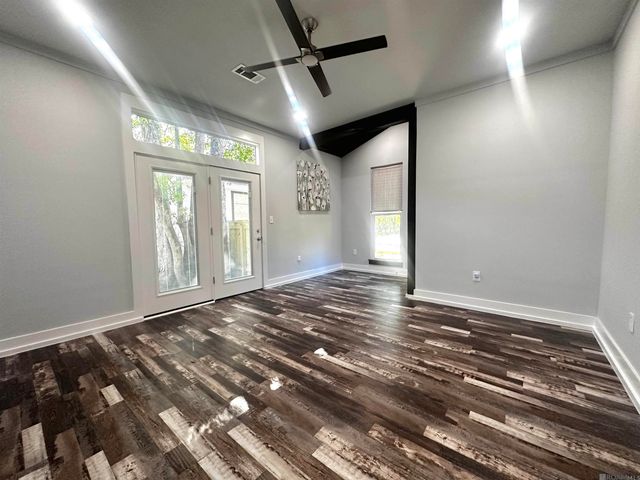 2513 Jura St, Baton Rouge, LA 70806