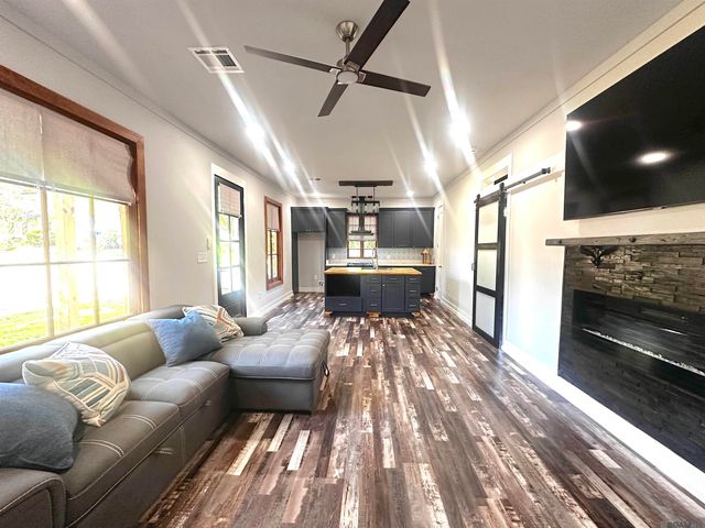 2513 Jura St, Baton Rouge, LA 70806