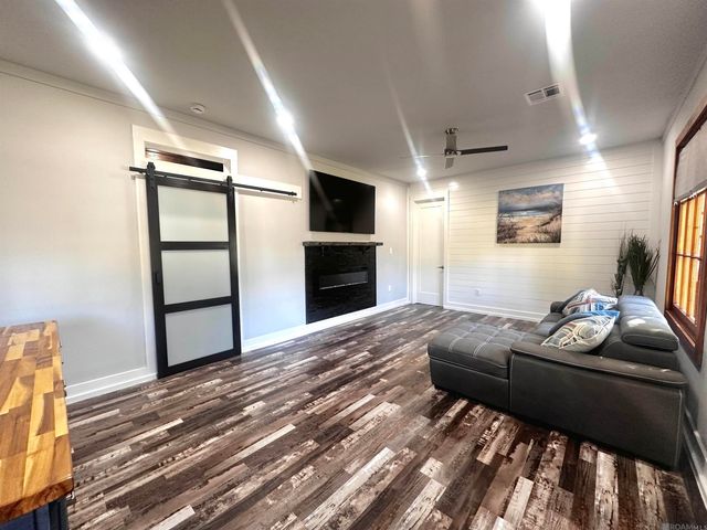 2513 Jura St, Baton Rouge, LA 70806