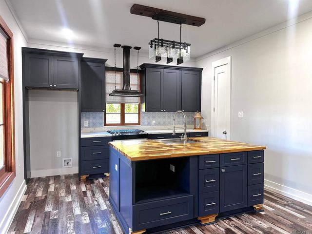 2513 Jura St, Baton Rouge, LA 70806