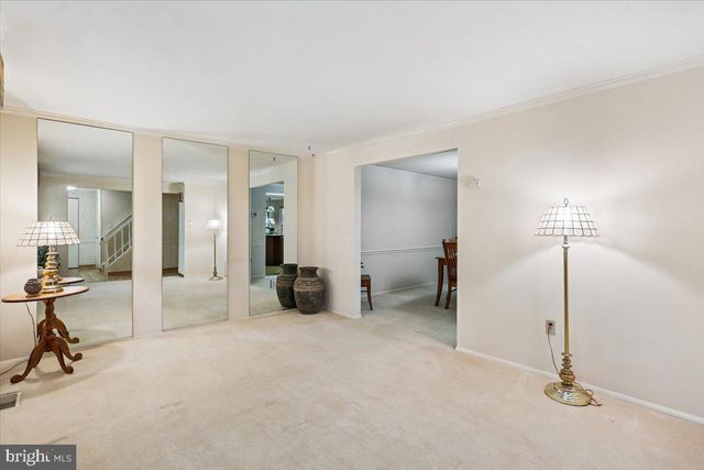 15709 INDIANOLA DR, Rockville, MD 20855