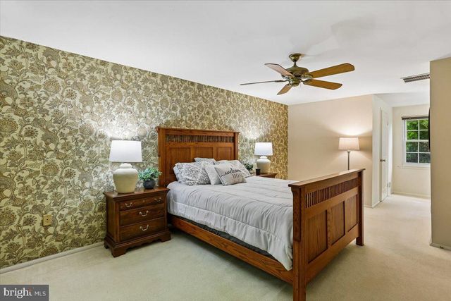 15709 INDIANOLA DR, Rockville, MD 20855