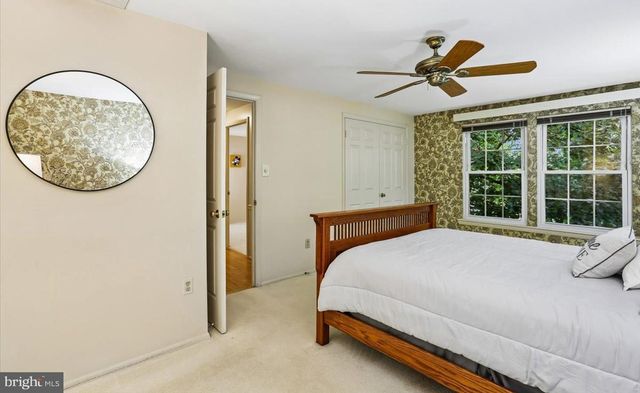 15709 INDIANOLA DR, Rockville, MD 20855