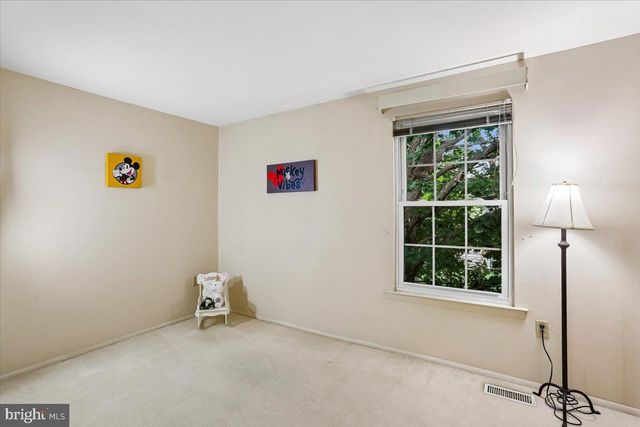 15709 INDIANOLA DR, Rockville, MD 20855