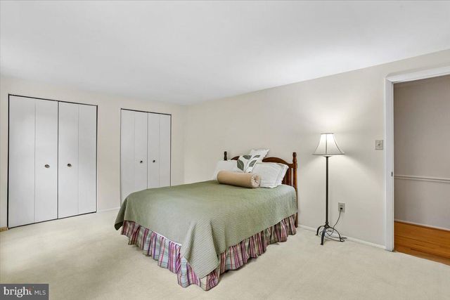 15709 INDIANOLA DR, Rockville, MD 20855