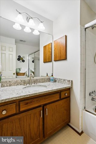 15709 INDIANOLA DR, Rockville, MD 20855