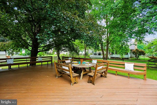 15709 INDIANOLA DR, Rockville, MD 20855