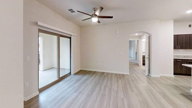 12001 Heatherly DR 2202, Austin, TX 78747