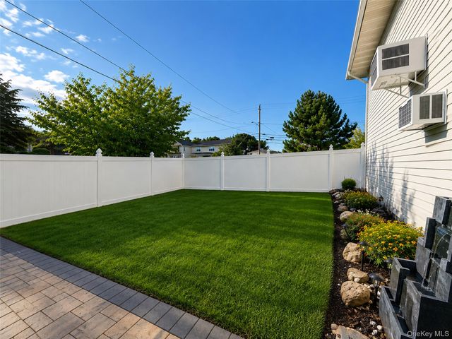 46 Convent Road, Syosset, NY 11791