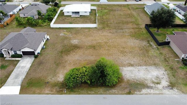 110 NE 11th LN, Cape Coral, FL 33909