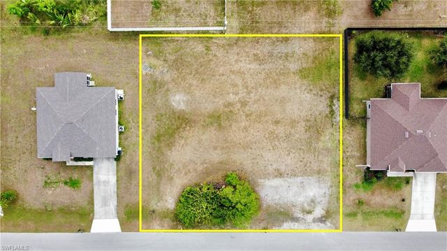 110 NE 11th LN, Cape Coral, FL 33909