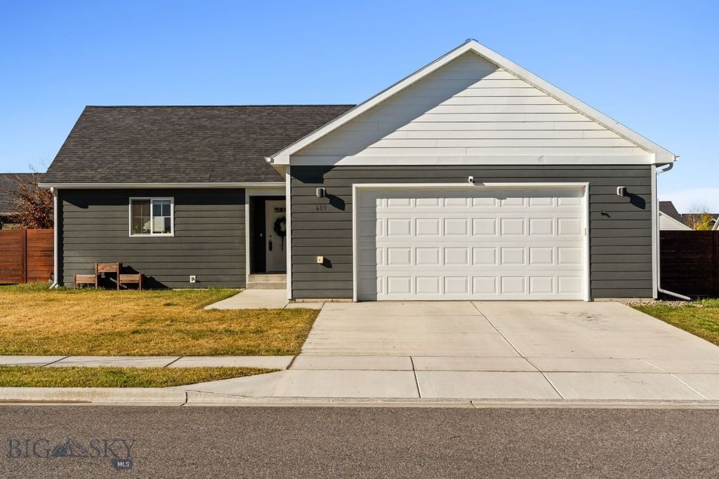 609 Pierre Street, Belgrade, MT 59714