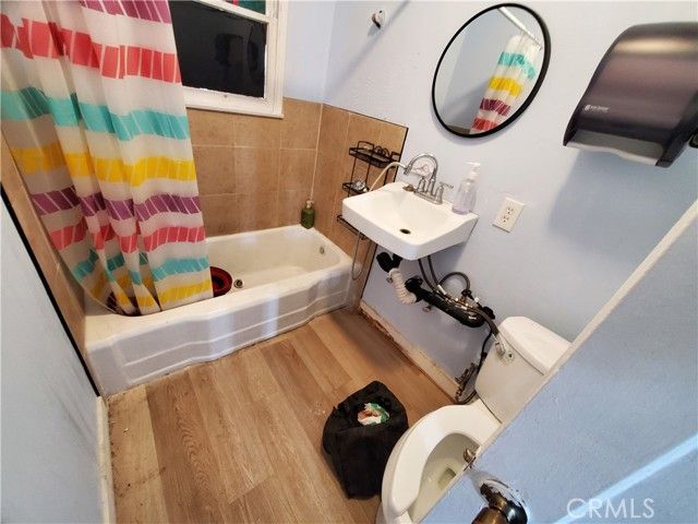 8858 Flower, Bellflower, CA 90706