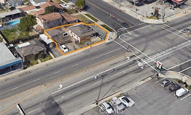 8858 Flower, Bellflower, CA 90706