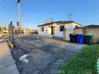 8858 Flower, Bellflower, CA 90706