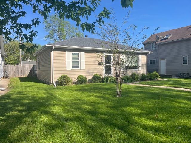 348 N Cleveland Avenue, Bradley, IL 60915