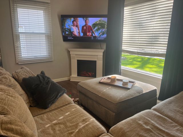 348 N Cleveland Avenue, Bradley, IL 60915